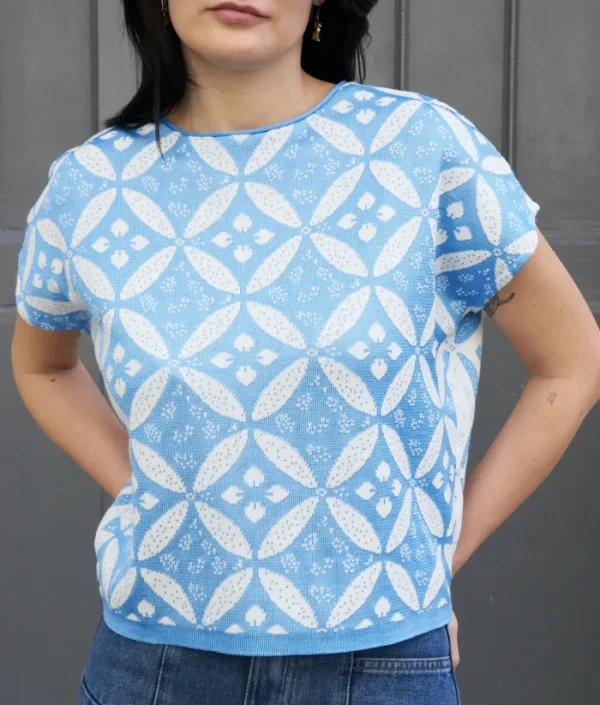 Erotokritos Knitwear | Tops & Shirts*Eos-Flower Jacquard KnitTop with Button Down Back-White/Blue