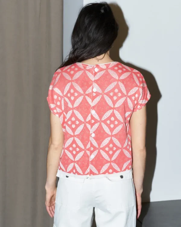 Erotokritos Knitwear | Tops & Shirts*Eos-Flower Jacquard KnitTop with Button Down Back-Coral/White