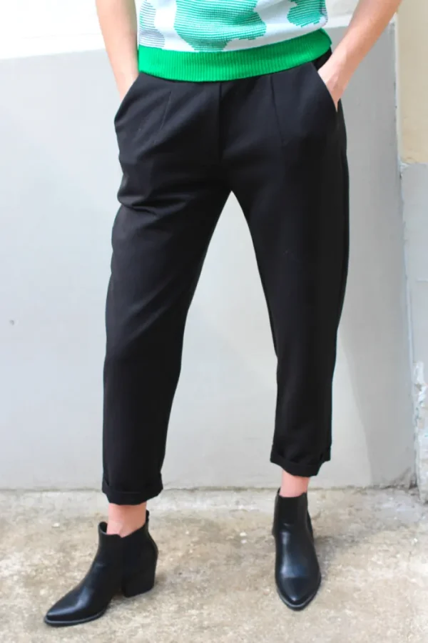 Erotokritos Bottoms*Vickie-Tailored Cropped Soft Pants